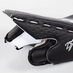 Bauer Vapor 2X Senior Goalie Blocker -Hockey Series Store bauer blockers bauer vapor 2x senior goalie blocker 5427546193986