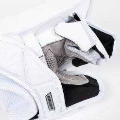 Bauer Vapor X2.7 Junior Goalie Blocker -Hockey Series Store bauer blockers bauer vapor x2 7 junior goalie blocker 5427646201922