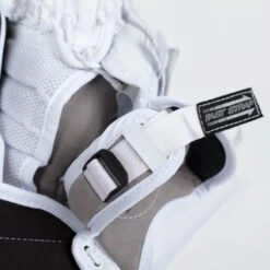 Bauer Vapor X2.7 Junior Goalie Catcher 19 Bauer Vapor X2.7 Junior Goalie Catcher -Hockey Series Store bauer catchers bauer vapor x2 7 junior goalie catcher 5427858931778