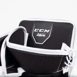 CCM Extreme Flex E4.9 Intermediate Goalie Blocker - Source Exclusive -Hockey Series Store ccm blockers ccm extreme flex e4 9 intermediate goalie blocker source exclusive 5311076991042