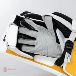 CCM Extreme Flex E5.9 Senior Goalie Blocker 21 CCM Extreme Flex E5.9 Senior Goalie Blocker -Hockey Series Store ccm blockers ccm extreme flex e5 9 senior goalie blocker 27988477182018