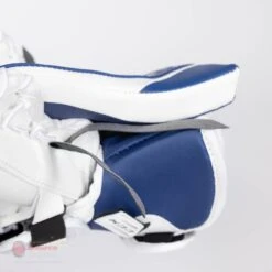 CCM Extreme Flex E5.5 Junior Goalie Catcher -Hockey Series Store ccm catchers ccm extreme flex e5 5 junior goalie catcher 27972557537346