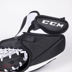 CCM Extreme Flex E5.5 Senior Goalie Catcher - Source Exclusive -Hockey Series Store ccm catchers ccm extreme flex e5 5 senior goalie catcher source exclusive 28235123392578