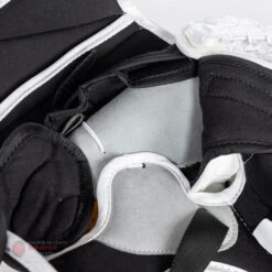 CCM Extreme Flex E5.9 Senior Goalie Catcher -Hockey Series Store ccm catchers ccm extreme flex e5 9 senior goalie catcher 27988525252674