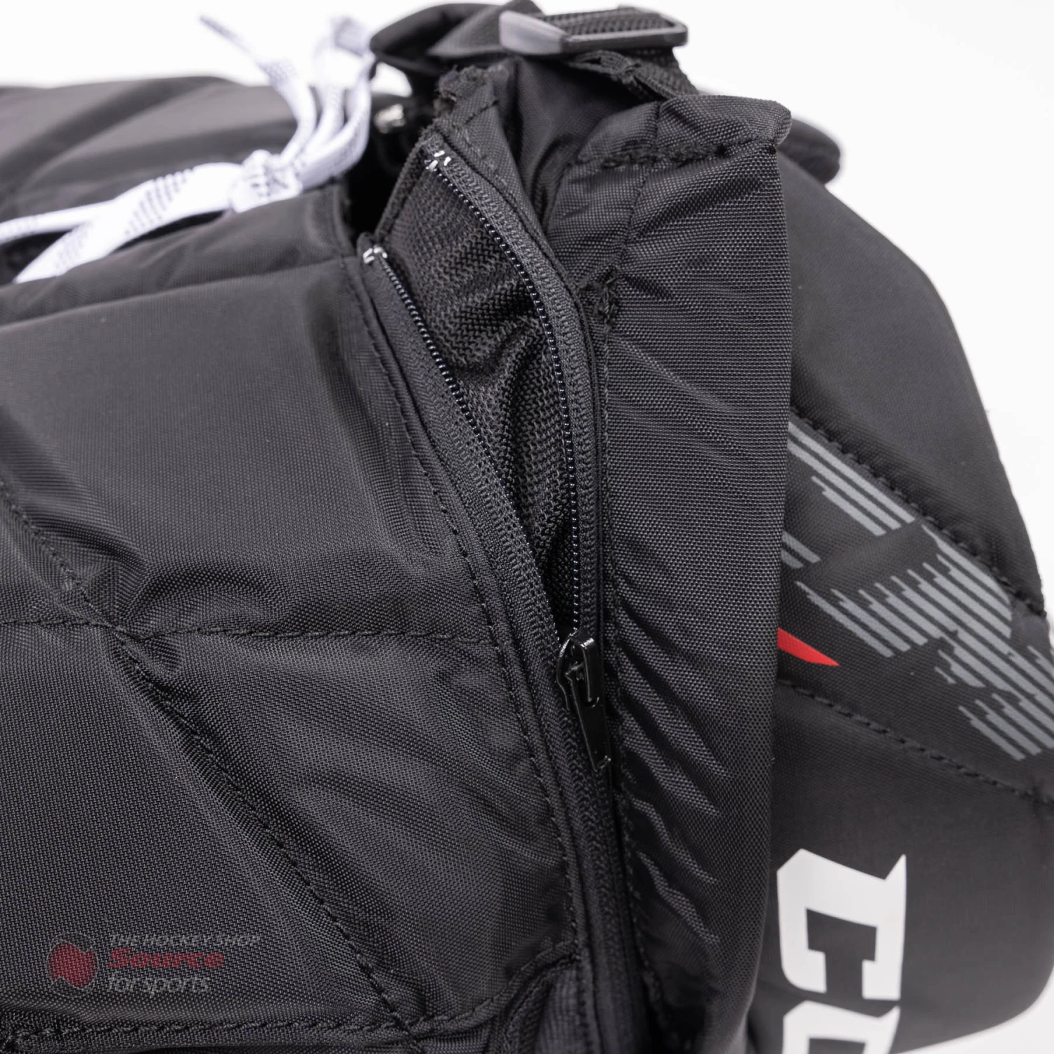 CCM 1.5 Junior Goalie Pants 16 CCM 1.5 Junior Goalie Pants - Image 14