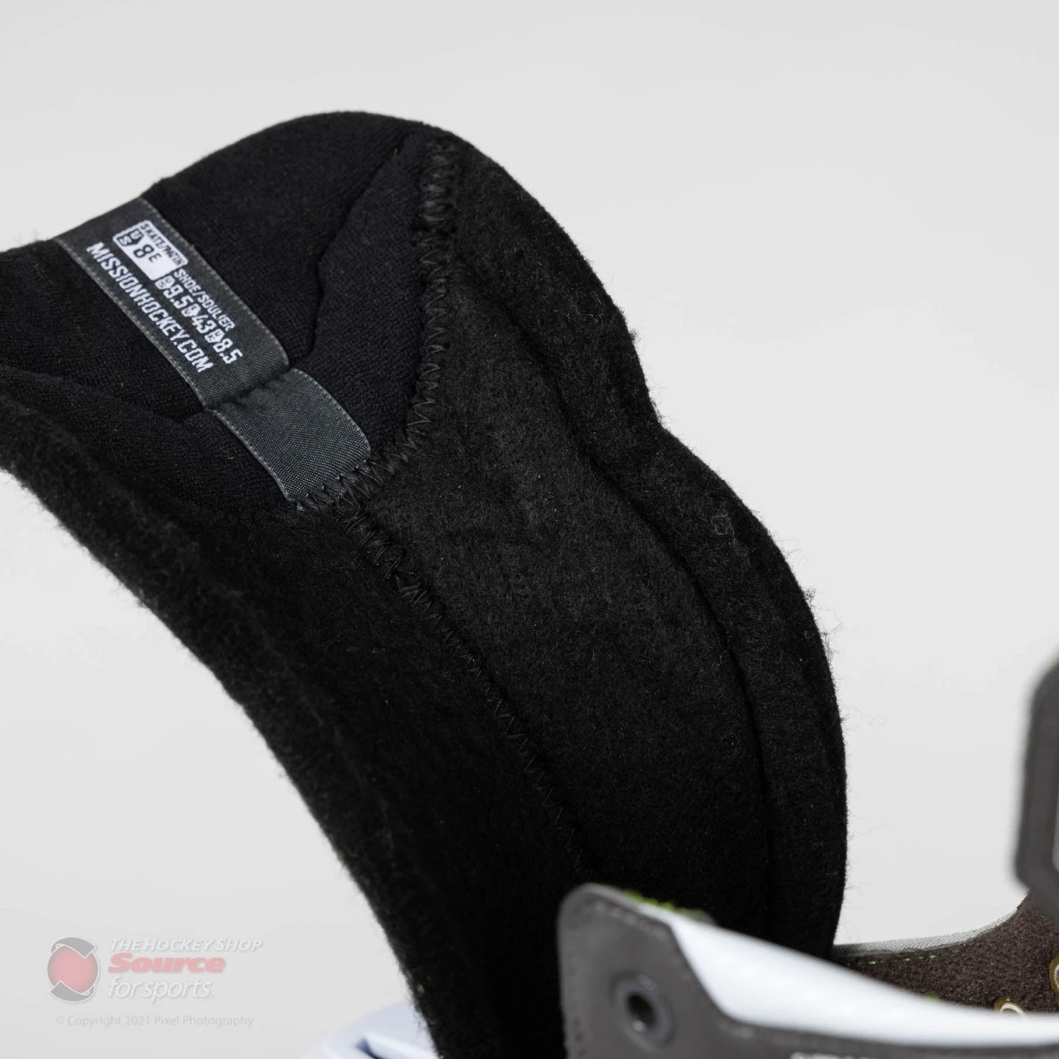 Mission Inhaler WM02 Senior Roller Hockey Skates 21 Mission Inhaler WM02 Senior Roller Hockey Skates - Image 19