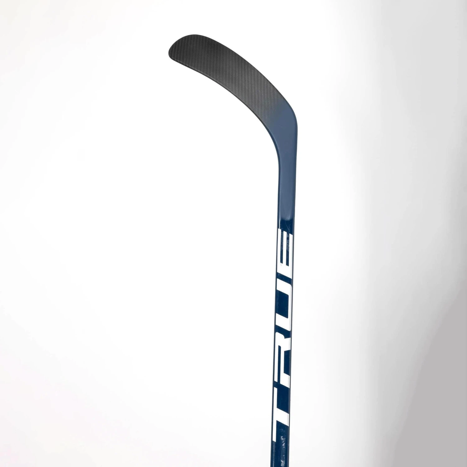 TRUE AX3 Intermediate Hockey Stick 11 TRUE AX3 Intermediate Hockey Stick - Image 9
