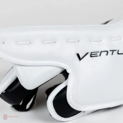 Vaughn Ventus SLR2 Pro Carbon Senior Goalie Blocker 18 Vaughn Ventus SLR2 Pro Carbon Senior Goalie Blocker -Hockey Series Store vaughn blockers vaughn ventus slr2 pro carbon senior goalie blocker 5312866091074