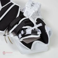 Vaughn Velocity V9 XP Pro Senior Goalie Catcher -Hockey Series Store vaughn catchers vaughn velocity v9 xp pro senior goalie catcher 14508921552962