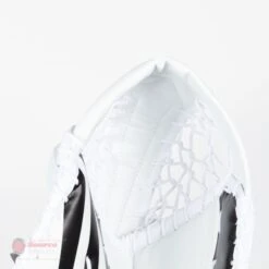 Vaughn Velocity V9 Youth Goalie Catcher -Hockey Series Store vaughn catchers vaughn velocity v9 youth goalie catcher 14781959602242