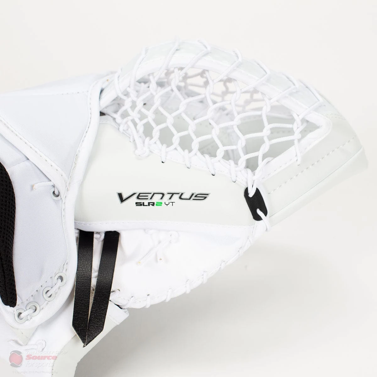 Vaughn Ventus SLR2 Youth Goalie Catcher 6 Vaughn Ventus SLR2 Youth Goalie Catcher - Image 4