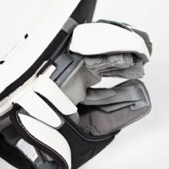 Warrior Ritual GT2 Intermediate Goalie Blocker -Hockey Series Store warrior blockers warrior ritual gt2 intermediate goalie blocker 5428198375490