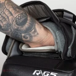 Warrior Ritual G5 Pro Senior Goalie Catcher 29 Warrior Ritual G5 Pro Senior Goalie Catcher -Hockey Series Store warrior catchers warrior ritual g5 pro senior goalie catcher 14051004842050